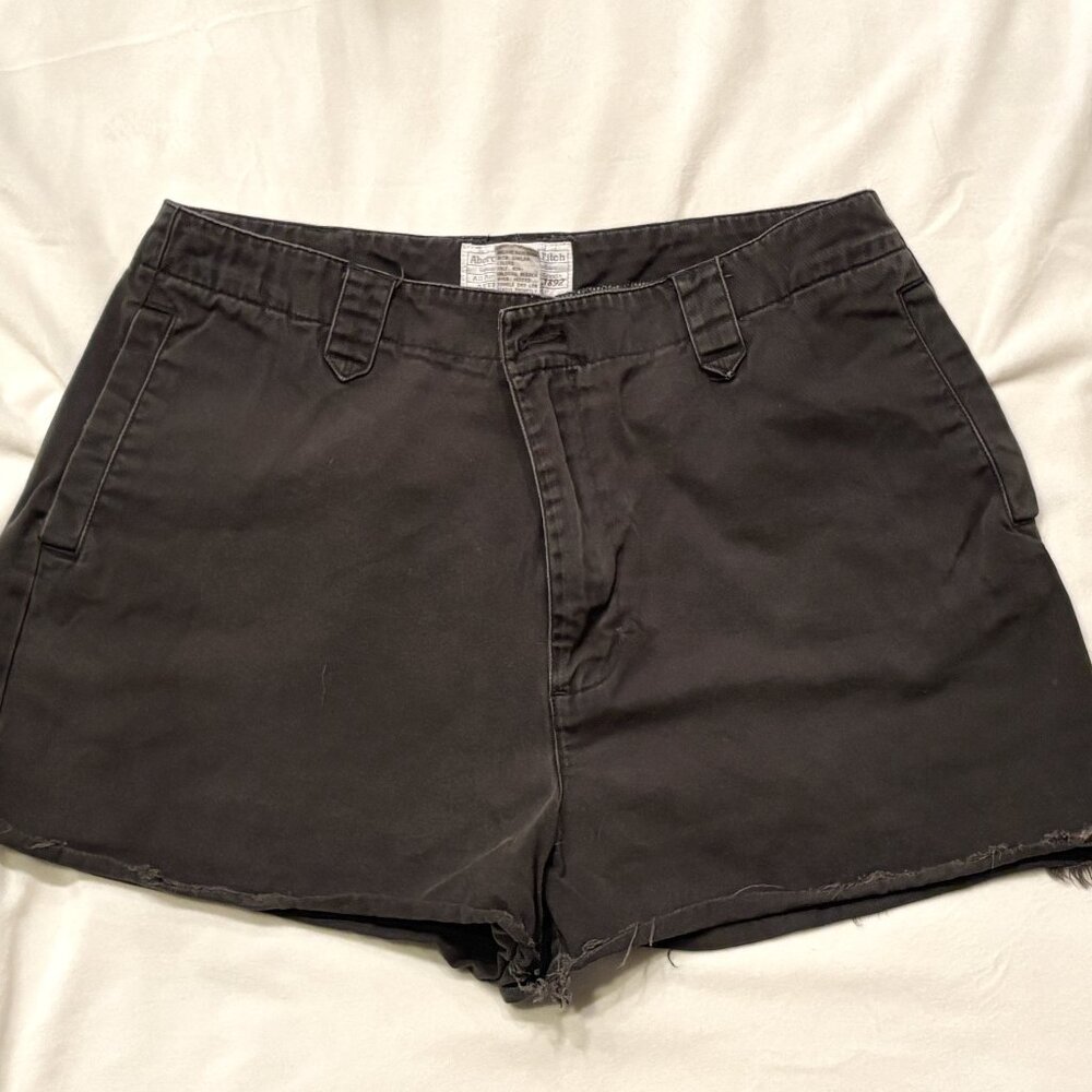 Abercrombie - Dark Hunter Green frayed shorts - size 12